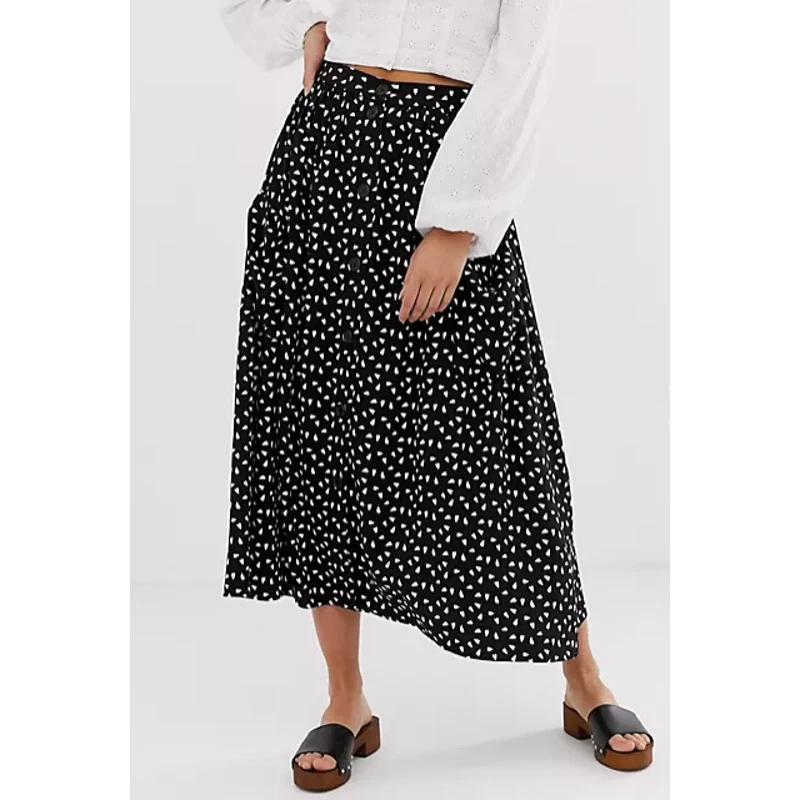 Button front midi 2025 skirt with pockets