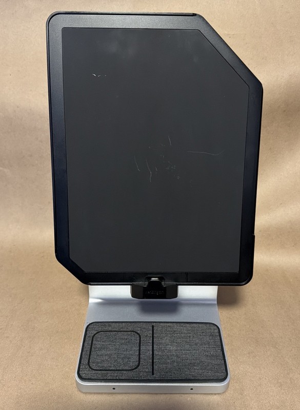 Kensington K93160 Studio Dock M01550 W/Power Supply 11"  iPad & iPad Air  LQQK!