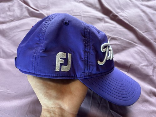 Titleist Hat Purple Strap Back Golf Cap Footjoy Pro V1 Lightweight Breathable - Bild 4 von 9
