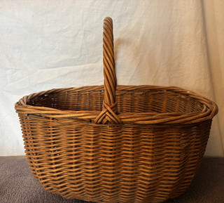 Vintage Woven Wicker Shopping Basket With Handle Farmhouse etc 38.5cm wide
