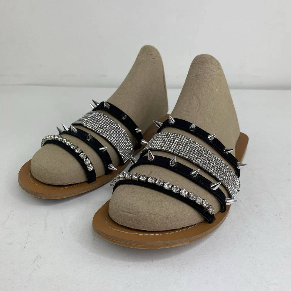 Forever Flip Flop Sandals Size 10 Flat Strapped Silver Spikes And Rhinestones - Image 4 of 4