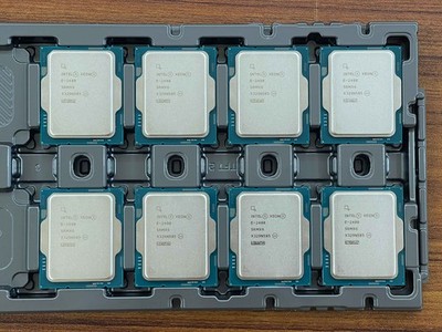 Intel Xeon E-2488 95W 8-Core 16 thread 3.20~ 5.6GHz lga1700 Processor CPU