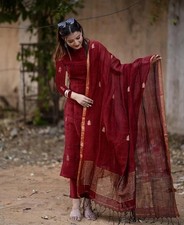 Women Plus Size Maroon Block Printed Indian Kurta Top And Trousers With Dupatta