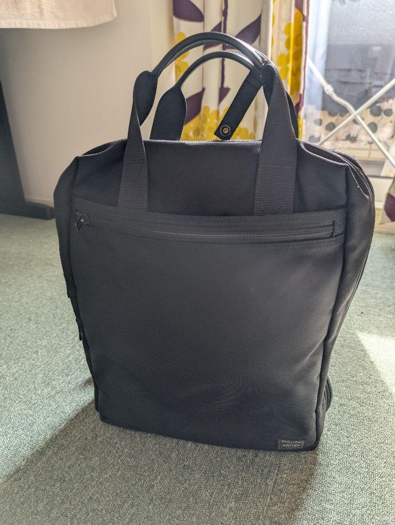 Porter Stage 2 Way Rucksack Black 31x40x11cm 16L Nylon 835g Porter Stage 2 Way Rucksack Black 31x40x11cm 16L Nylon 835g