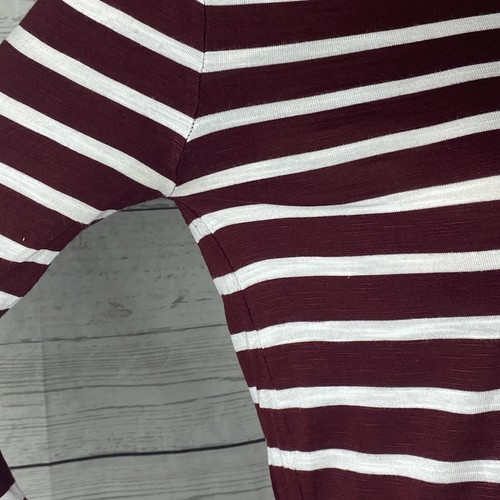 Banana Republic Shirt XS Burgundy White Horizontal Striped Long Sleeve Rayon Top - Picture 5 of 12
