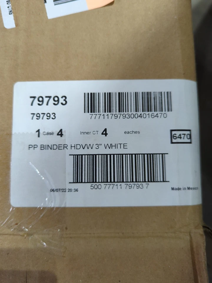 White 3" Binders  - 4 per box - Image 4 of 4