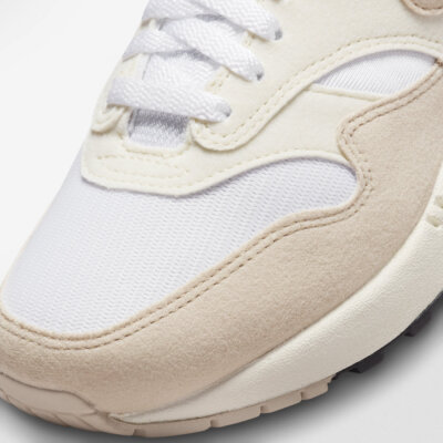 Women's Nike Air Max 1 Pale Ivory White Sanddrift Beige DZ2628-101