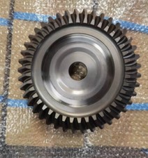 854/954 Tractor Front Large Bevel Gear 3c091-43720 41 Teeth New Via Fedex Or Dhl