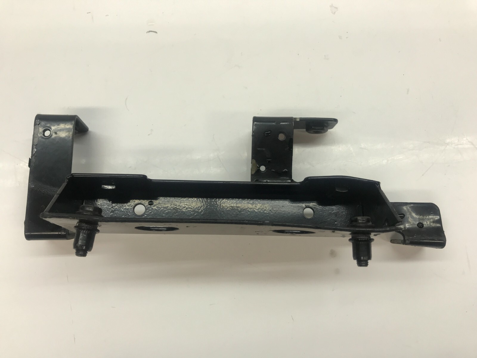 LAMBORGHINI AVENTADOR ENGINE OIL COOLER RETAINER BRACKET OEM 470115633A