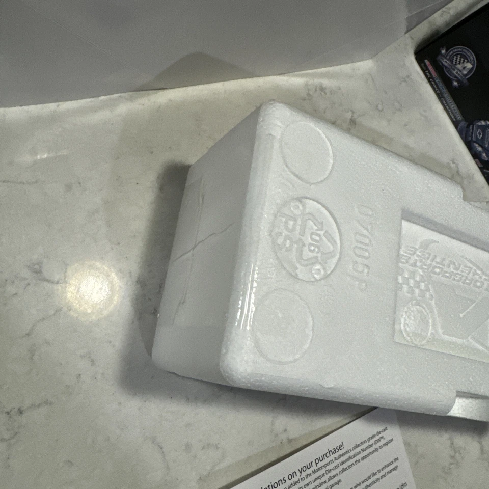 Dale Earnhardt Sr #3 GM Plus Daytona 2008 décimo aniversario Impala SS 1:24 nuevo Foto 3 de 4