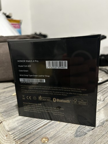 Honor Watch 4 Pro -- NEW -- - Picture 2 of 3