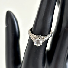 Vintage 925 Sterling Silver Clear CZ Engagement Style Ladies Band Ring Size 7.5