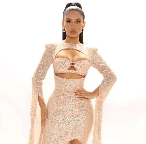 Neu mit Etikett Fashion Nova DRAMATISCHES LANGARMKLEID MIT PAILLETTEN GRÖSSE S - Bild 7 von 8