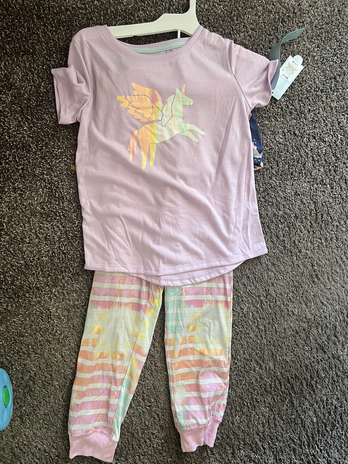 Picture 1 of 2