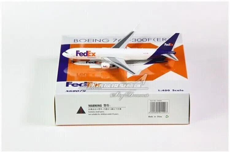 1:400 Phoenix FedEx BOEING 767-300ER Aircraft Diecast