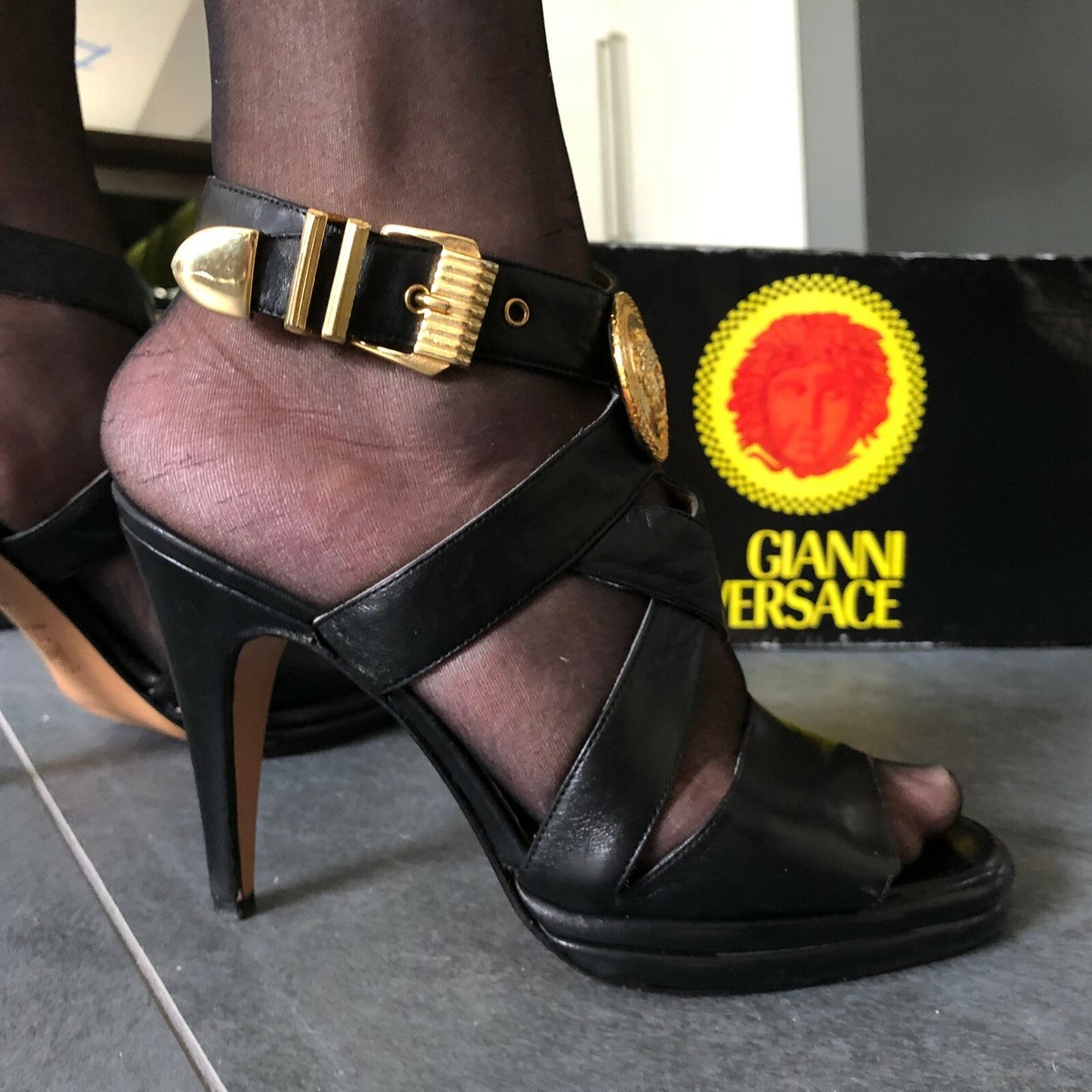GIANNI VERSACE ストラップ GIANNI VERSACE bondage shoes buckle ankle strap platform