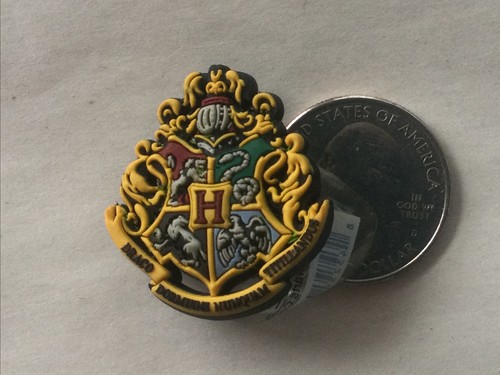 HARRY POTTER HOGWARTS GRYFFINDOR HAT LOGO AUTHENTIC SHOE CHARM FITS CROCS HOLES - Picture 2 of 19