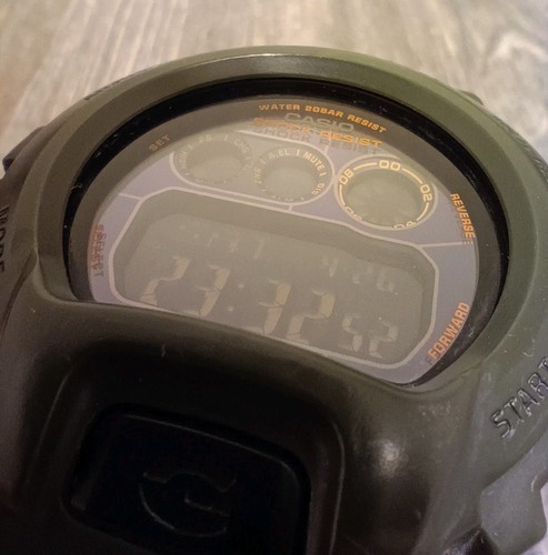 Orologio solare Casio G-Shock GW-6900KG esercito oliva resistente usato nuovo condensatore originale - Foto 10 di 11