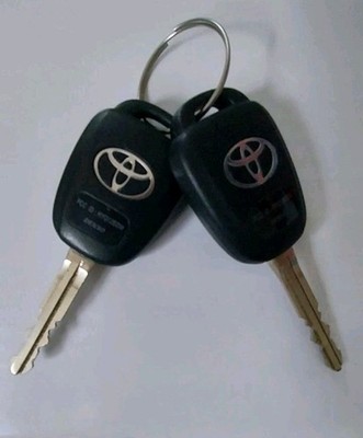 Toyota Camry 2014-2017 H-Chip OEM 4-Button Remote Key Fobs (Two) HYQ12BDM 