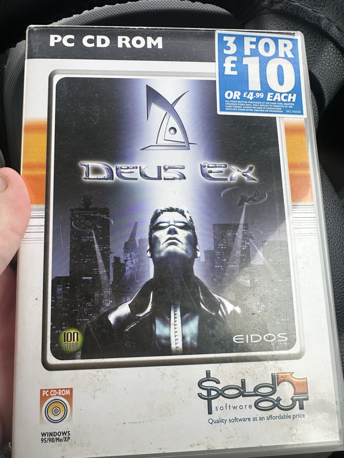 Deus EX PC CD-ROM Game