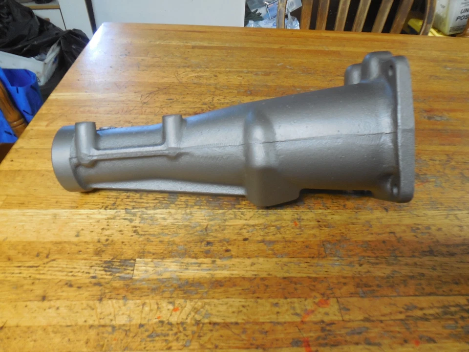 Ford Mustang y GT350 1965 1973 4 velocidades cargador superior eje trasero carcasa 289 302 351 Foto 4 de 4