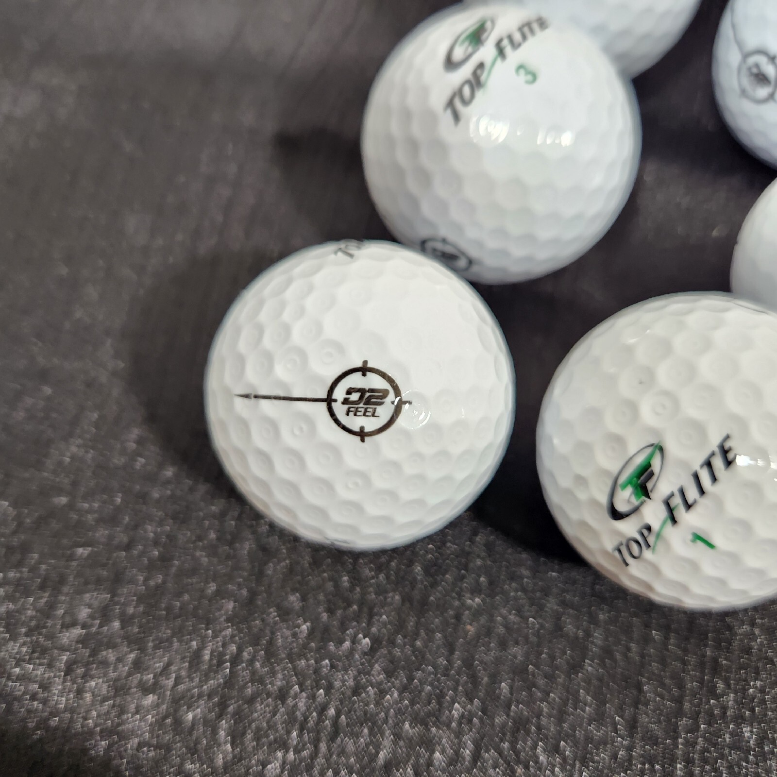 11 Balls Top Flite D2 FEEL & D2 Distance Golf Balls 
