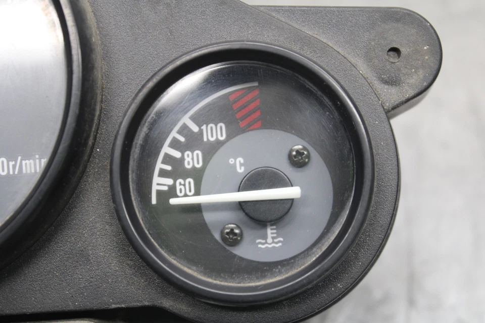 96-07 YAMAHA YZF600R SPEEDO TACH GAUGES CLUSTER SPEEDOMETER TACHOMETER BB746 - Image 2 of 4