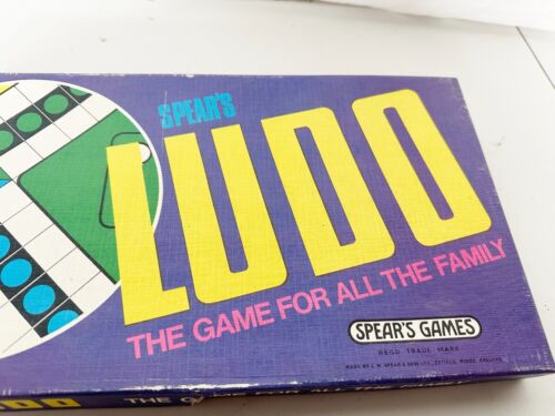 VINTAGE SPEARS LUDO GAM E BOARDGAME GAME - WOOD TILE HOLDERS - Picture 2 of 8