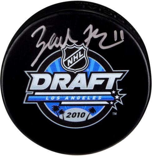 Zach Hyman Toronto Maple Leafs Signed 2010 NHL Draft Logo Hockey Puck - 第 1/2 張圖片