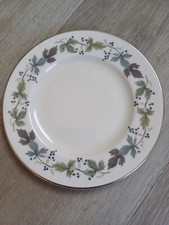  Royal Doulton Burgundy 6.5 Inch Side Plate 
