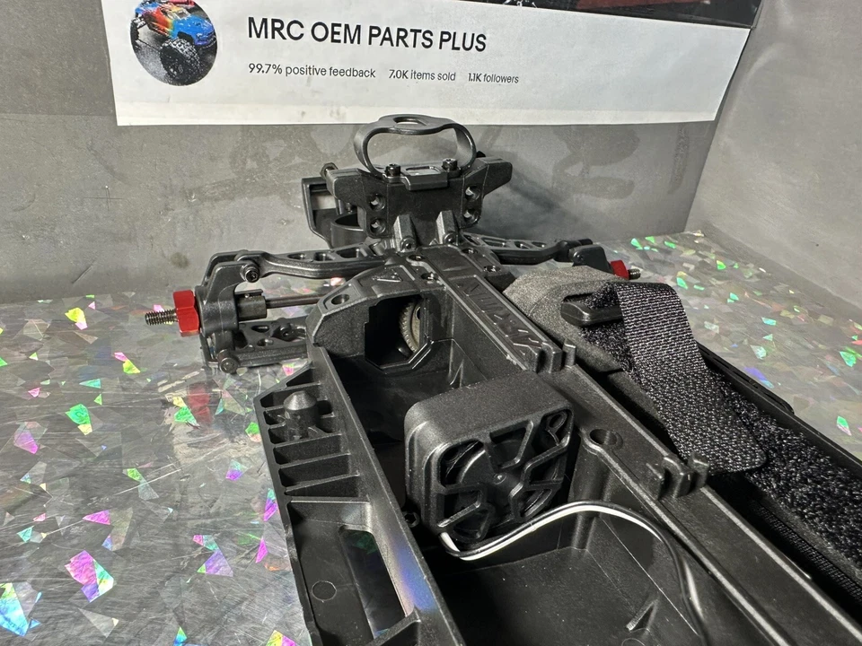 Arrma ARA2304ST1 MOJAVE GROM 223S BLX Brushless 4X4 Roller Chassis Brushless 18 - Image 3 of 4