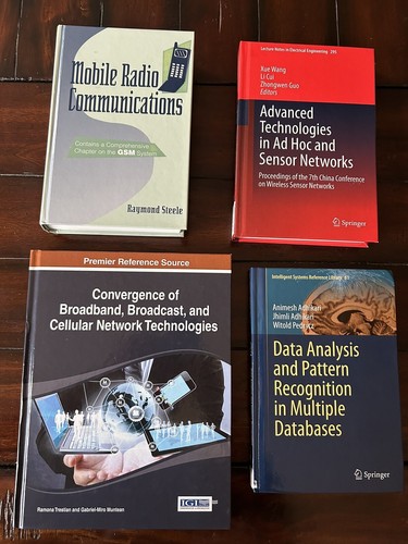 Four reference books on modern communication technologies and data analysis - 第 1/19 張圖片