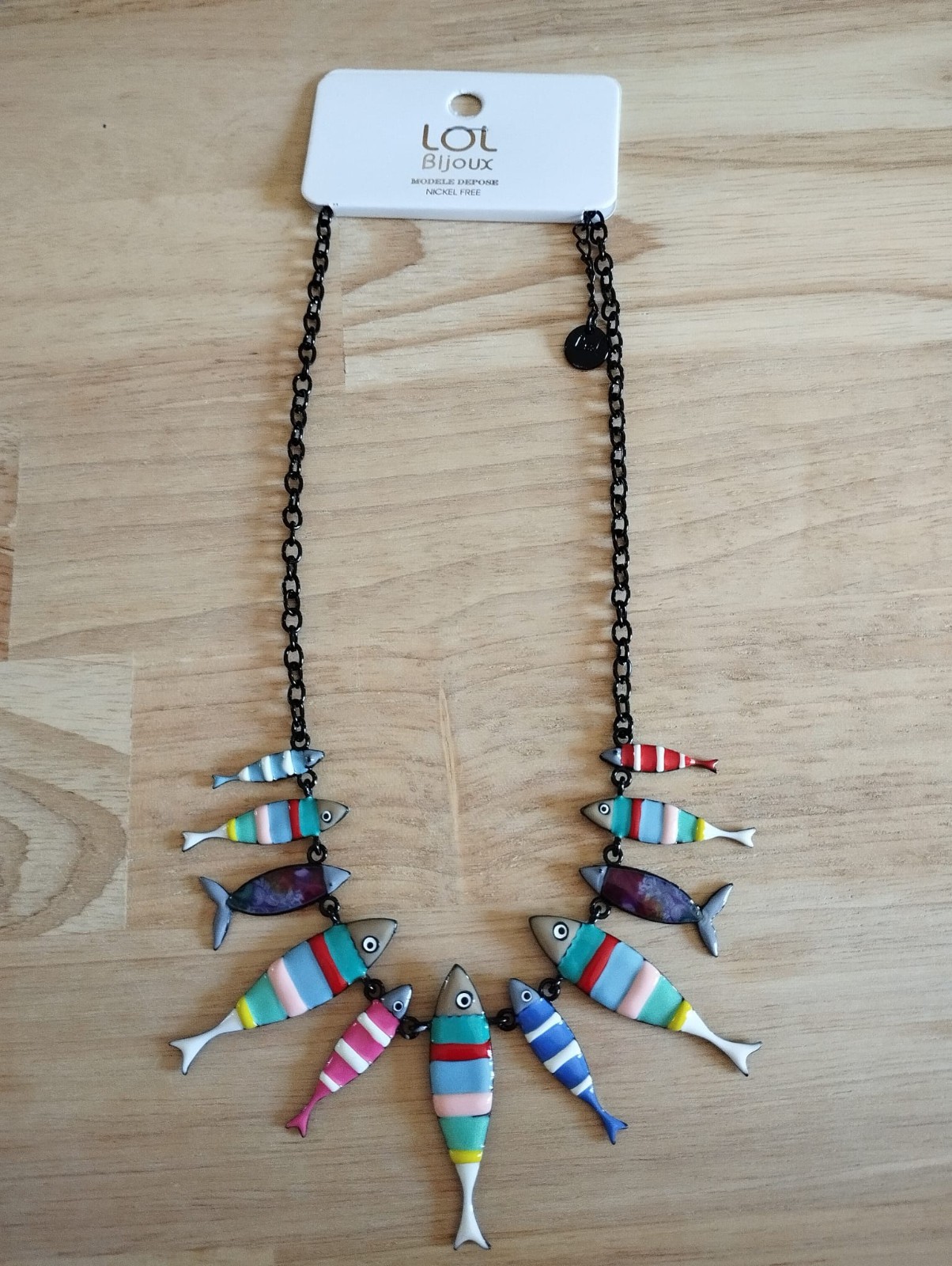 Collier poissons multicolores Lol Bijoux le cadeau d'anniversaire parfait pour elle