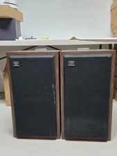 Vintage Cerwin-Vega D3 digital Floor Speakers 5-125 Watts RMS Tested Great