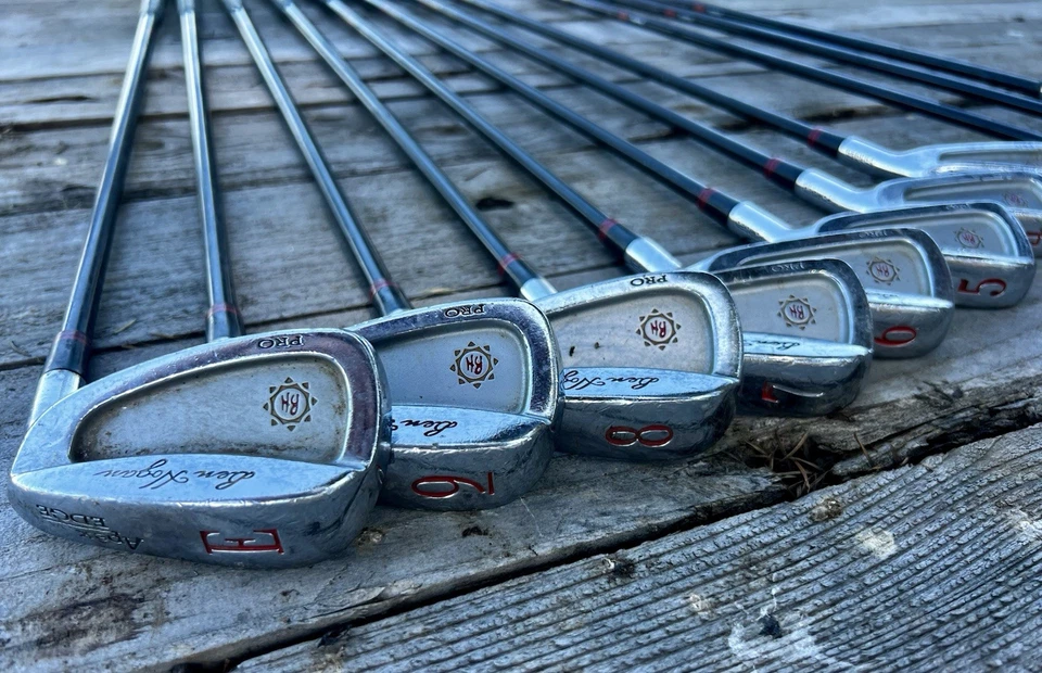 Hogan Apex Edge Pro Forged Irons 3-E Graphite Shaft, And Aspire M5 woods - Image 4 of 4