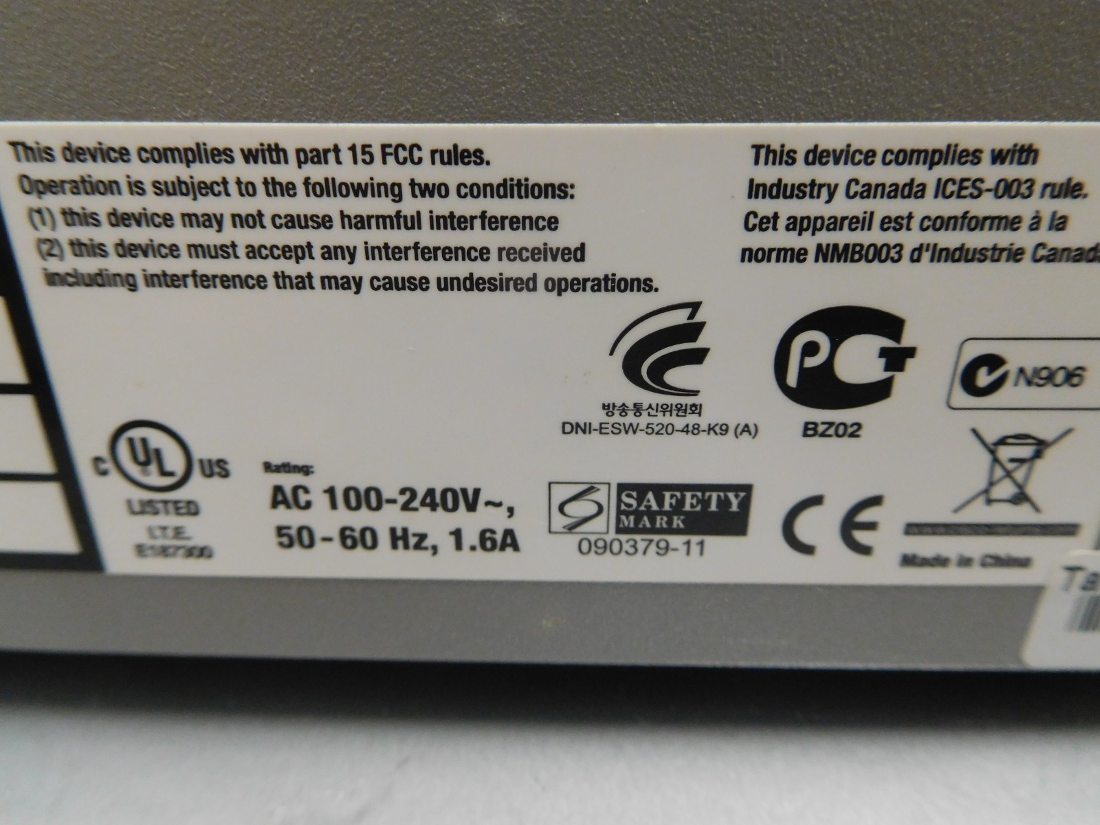 Cisco Small Business ESW-520-48-K9 48-Port Managed 10/100 Switch w/ Rack Ears