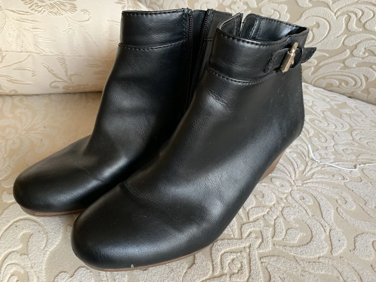 Dr scholl's daina wedge best sale bootie
