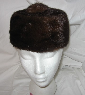 Sunning Vintage Mink Pillbox Style Hat Pom Pom Accent | eBay display picture 3