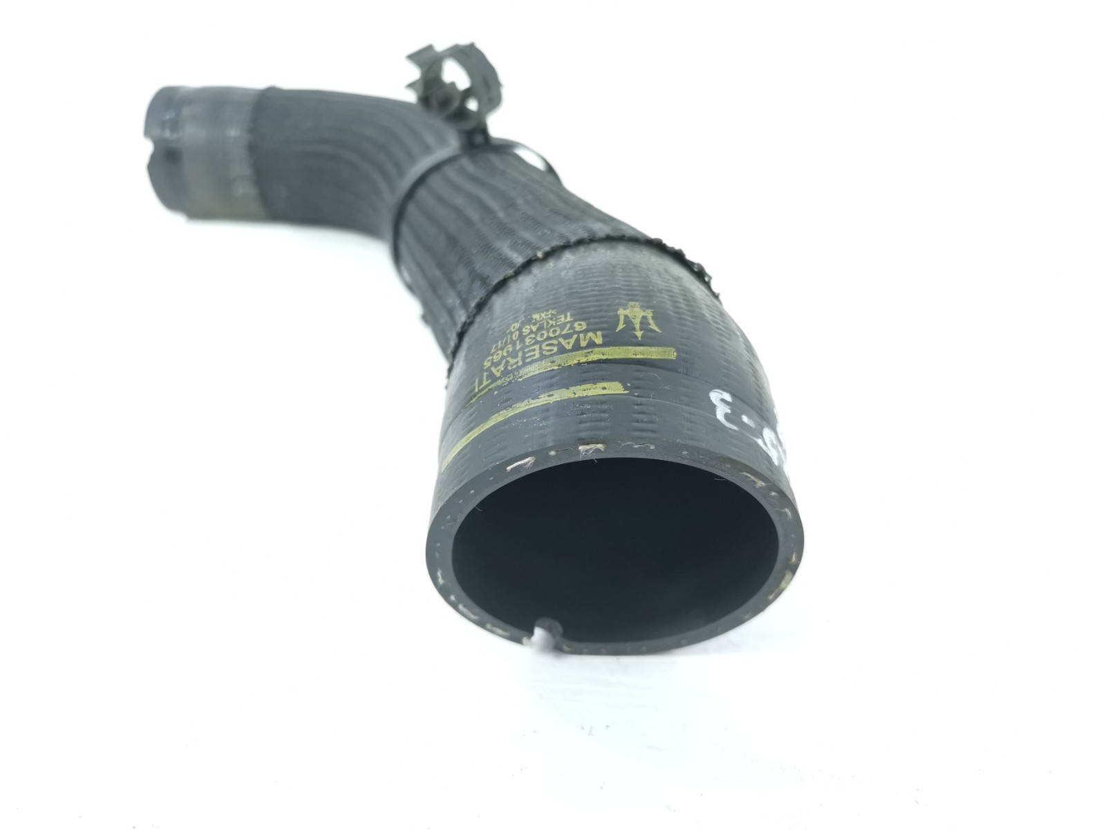Maserati Levante 2017 AWD 3.0 Turbo Intercooler Right Side Air Intake Hose Pipe