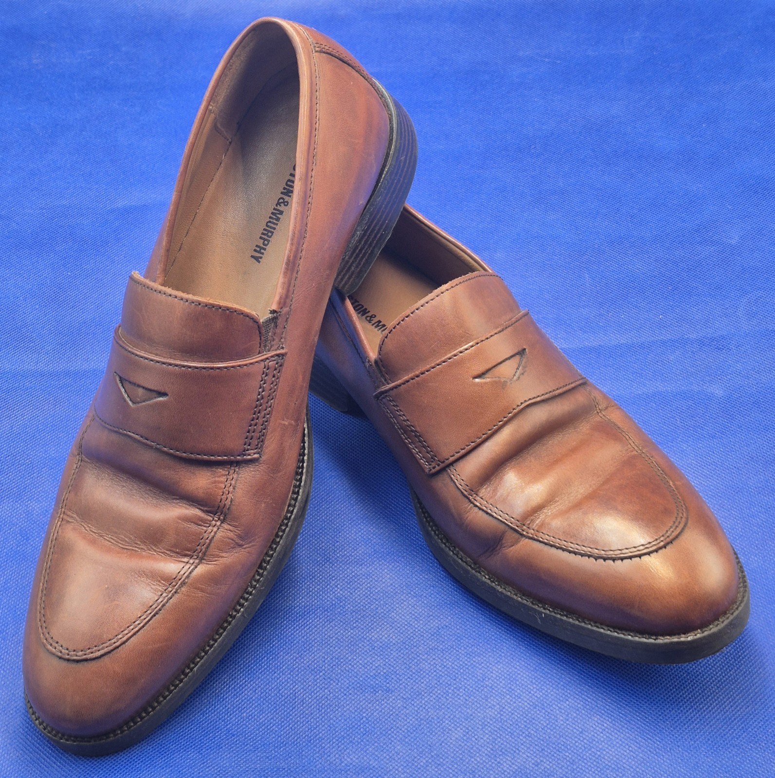 SAOLA Mocassini Johnston Murphy in pelle marrone da uomo 10 5 M India slip on usati delicatamente