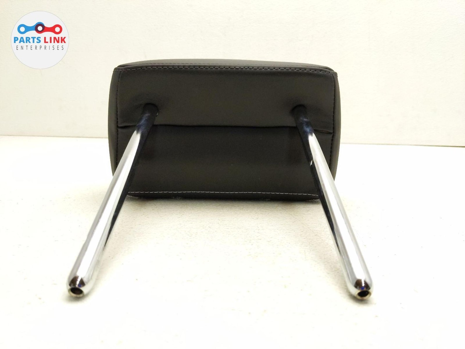 2016-20 BENTLEY BENTAYGA REAR OUTER HEADREST SEAT HEAD REST EBONY LEATHER 636
