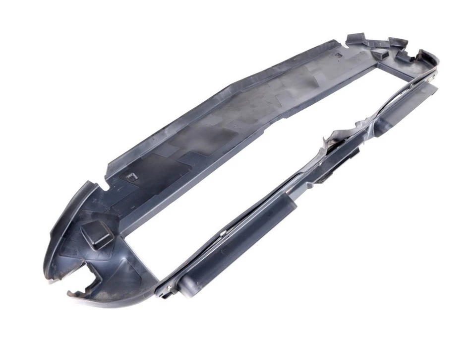 Guide d'Entrée d'Admission d'Air Mercedes-Benz Classe A W177 2.0 B AMG A35 - Photo 2/4