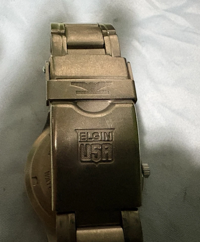 ELGIN Vintage Men's Solar Powered Black watch with  diamond and Breguet numerals - Image 4 of 4