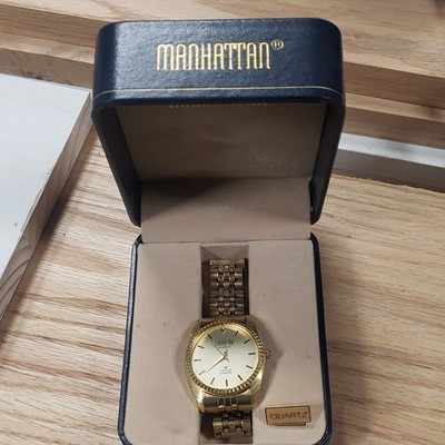 Manhattan Quartz Croton Diamond Men's Gold Stainless Steel Wristwatch w/ Box