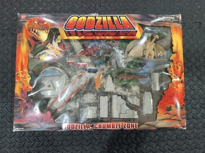 Godzilla Crumble Zone Playset Bandai | eBay