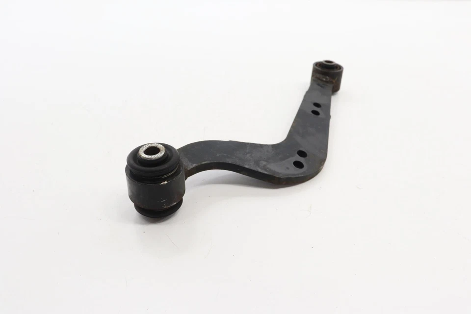 LEXUS NX300 2018-2021 suspensión trasera derecha brazo de control superior OEM Foto 2 de 4