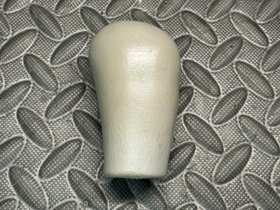 Toyota Truck 4Runner Tacoma Corolla 5 Speed SHIFTER KNOB BALL GRAY 1971-2004 98 - Image 3 of 4