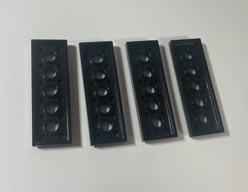 4x LEGO Technic Platte Lochplatte 32001 schwarz 2x6 3200126 - Bild 2 von 2