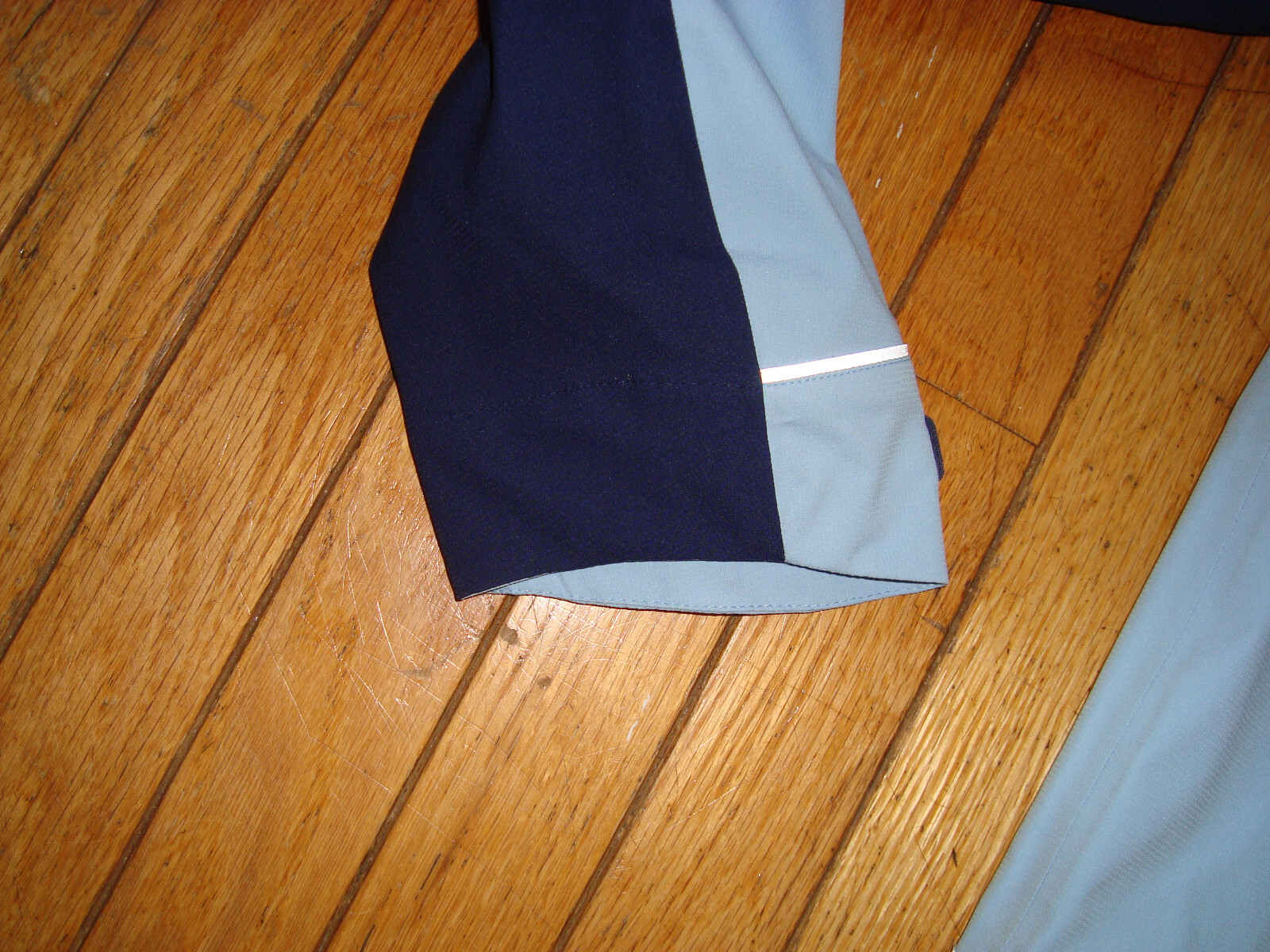 Picture 3 of 17