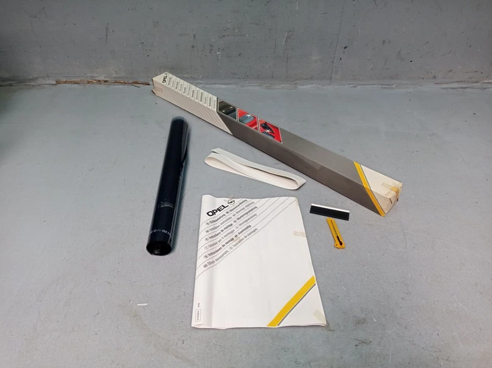 Luneta trasera lámina de protección solar parabrisas trasero OPEL Kadett E 90397234 Foto 2 de 4